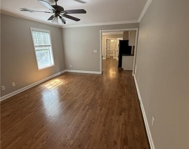 944 Crossing Rock Drive - Photo Thumbnail 3