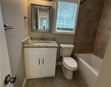 944 Crossing Rock Drive - Photo Thumbnail 16
