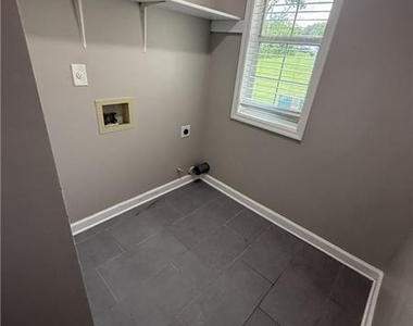 944 Crossing Rock Drive - Photo Thumbnail 26