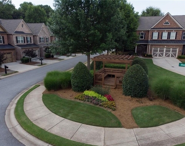 300 Snowgoose Court - Photo Thumbnail 14