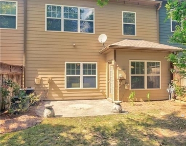300 Snowgoose Court - Photo Thumbnail 13