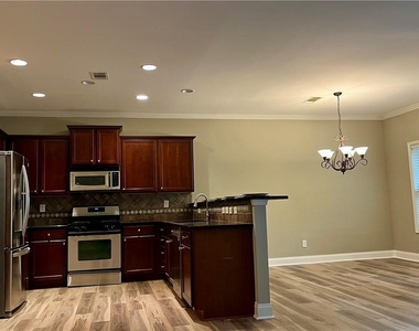300 Snowgoose Court - Photo Thumbnail 4