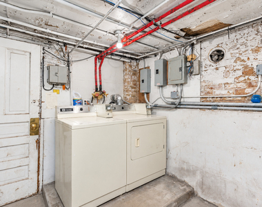 1032 W Roscoe Street - Photo Thumbnail 13