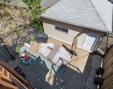 1510 W Addison Street - Photo Thumbnail 19