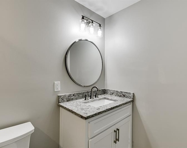 4615 S Lee Street - Photo Thumbnail 26