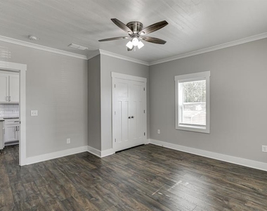 4615 S Lee Street - Photo Thumbnail 21