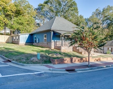 4615 S Lee Street - Photo Thumbnail 2