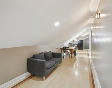 891 N Eugenia Place Nw - Photo Thumbnail 14