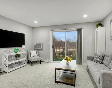 17985 Amherst Court - Photo Thumbnail 1