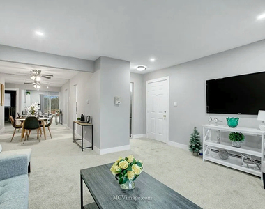 17985 Amherst Court - Photo Thumbnail 2