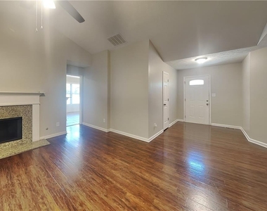365 Telford Drive - Photo Thumbnail 1