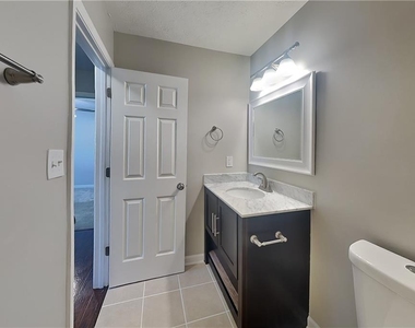 365 Telford Drive - Photo Thumbnail 14