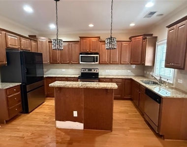 1186 Arbor Park Lane - Photo Thumbnail 22