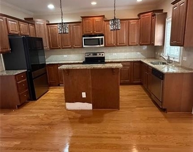 1186 Arbor Park Lane - Photo Thumbnail 21