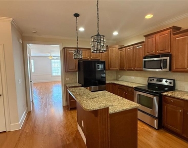 1186 Arbor Park Lane - Photo Thumbnail 25