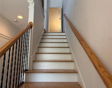 1186 Arbor Park Lane - Photo Thumbnail 34