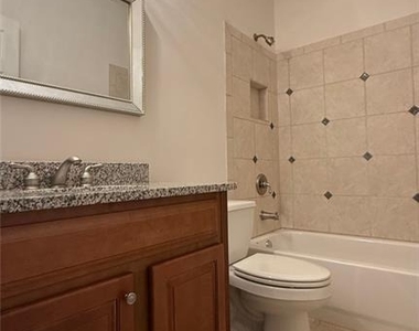 1186 Arbor Park Lane - Photo Thumbnail 10