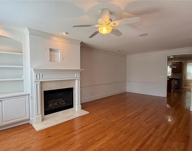 1186 Arbor Park Lane - Photo Thumbnail 13