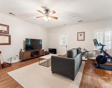 11257 Calypso Drive - Photo Thumbnail 21