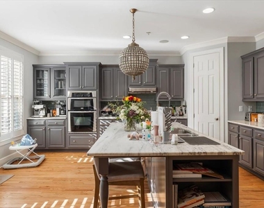 11257 Calypso Drive - Photo Thumbnail 9