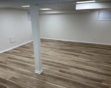 2811 N Harvard Avenue - Photo Thumbnail 10