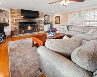 595 Hembree Road - Photo Thumbnail 7