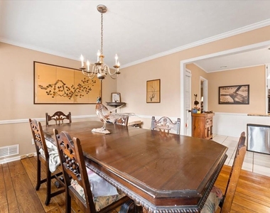 595 Hembree Road - Photo Thumbnail 10
