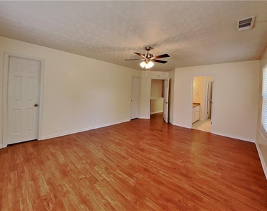 3271 Deer Valley Drive Nw - Photo Thumbnail 6
