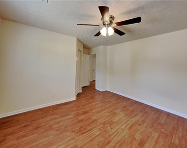 3271 Deer Valley Drive Nw - Photo Thumbnail 13