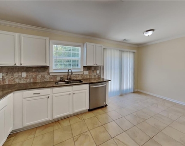 3271 Deer Valley Drive Nw - Photo Thumbnail 4