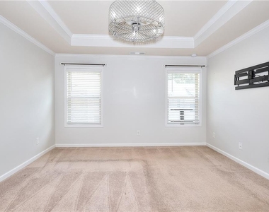 1306 Harris Way - Photo Thumbnail 11