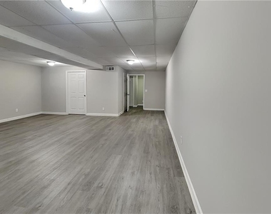 316 Pioneer Circle - Photo Thumbnail 14