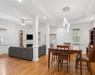 649 Peeples Street Sw - Photo Thumbnail 7