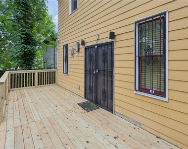 649 Peeples Street Sw - Photo Thumbnail 23