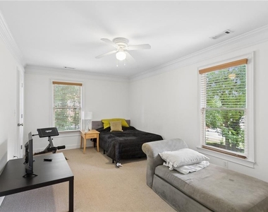 649 Peeples Street Sw - Photo Thumbnail 21