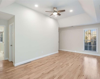 3412 Belleford Court Ne - Photo Thumbnail 36