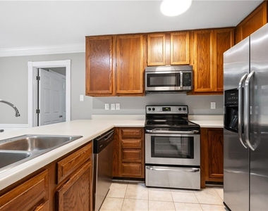 1393 Poplar Pointe Se - Photo Thumbnail 9