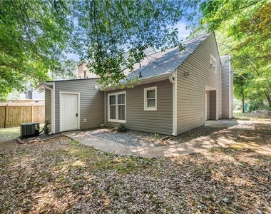 1393 Poplar Pointe Se - Photo Thumbnail 22