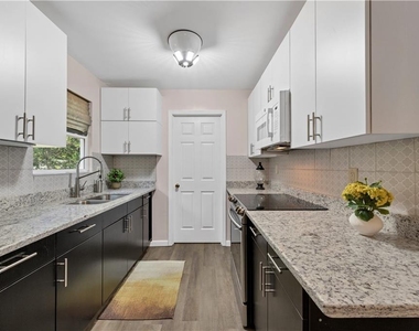 65 Jackson Road - Photo Thumbnail 6