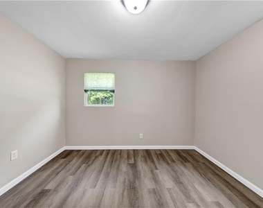 65 Jackson Road - Photo Thumbnail 17