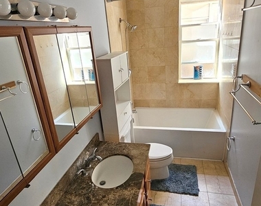 7363 N Damen Avenue - Photo Thumbnail 16
