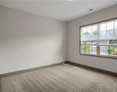4474 Well Springs Court - Photo Thumbnail 8