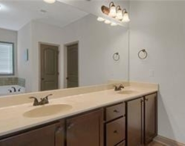 4474 Well Springs Court - Photo Thumbnail 11