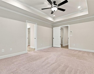 823 Stickley Oak Way - Photo Thumbnail 11