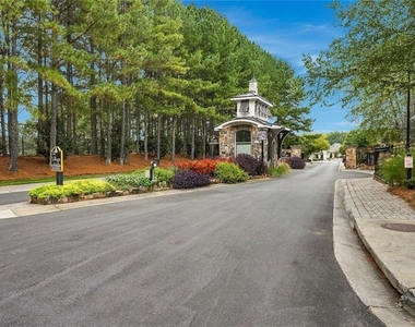 823 Stickley Oak Way - Photo Thumbnail 25