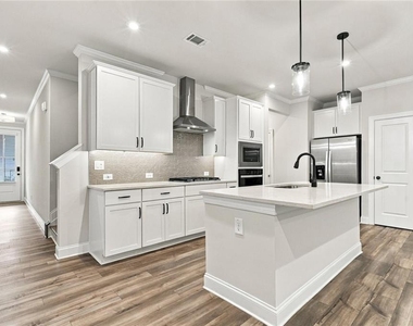 823 Stickley Oak Way - Photo Thumbnail 1