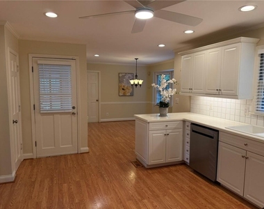 1931 Peeler Road - Photo Thumbnail 12