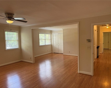 1931 Peeler Road - Photo Thumbnail 18