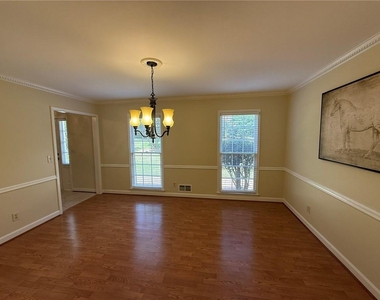 1931 Peeler Road - Photo Thumbnail 15
