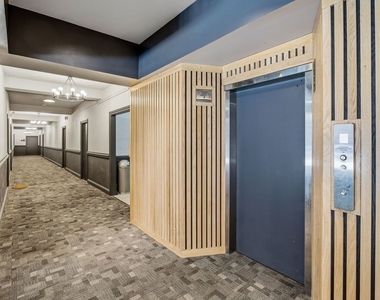 4180 N Marine Drive - Photo Thumbnail 16